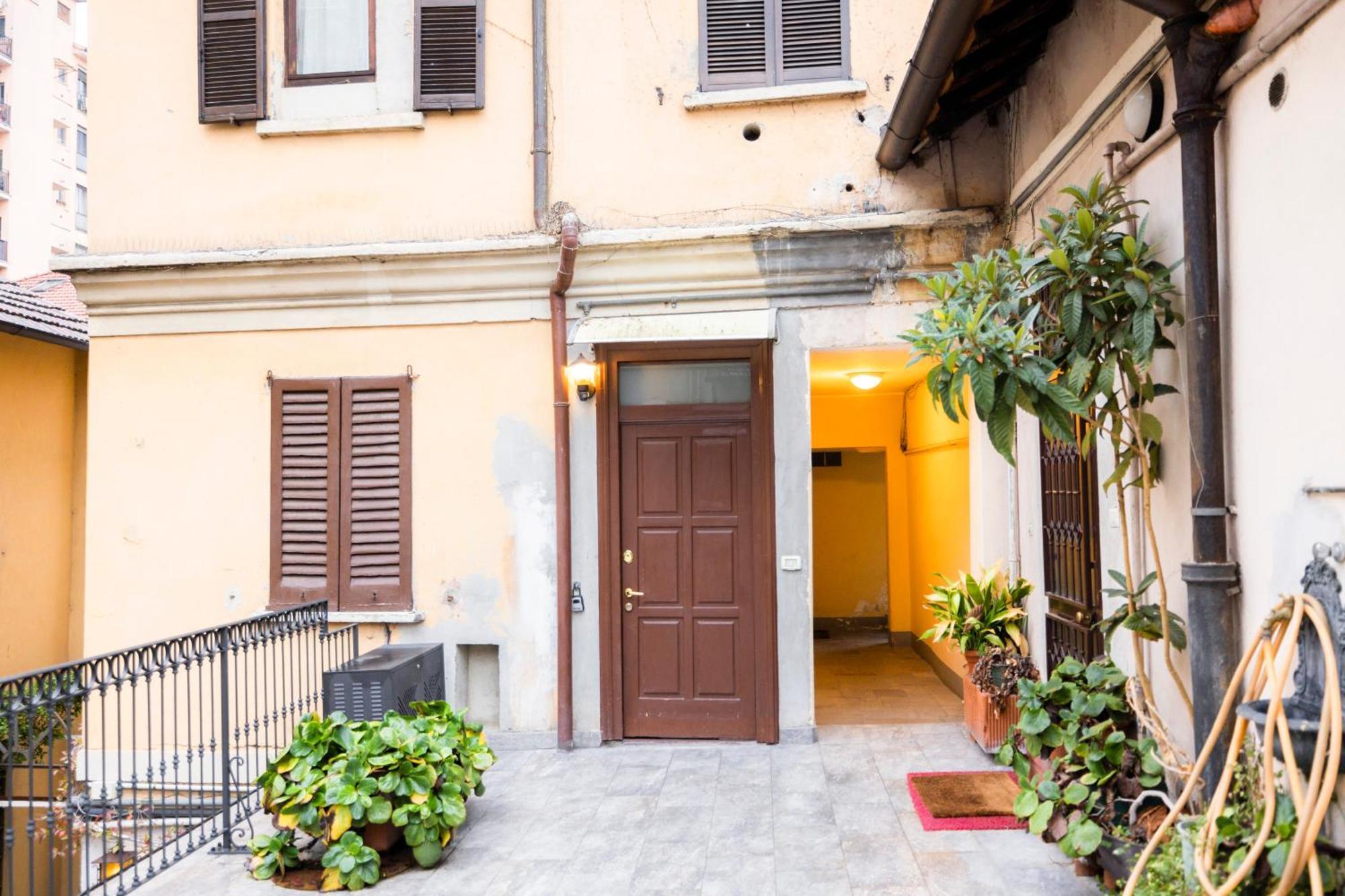 Appartamento Loft In Tortona Milano Esterno foto
